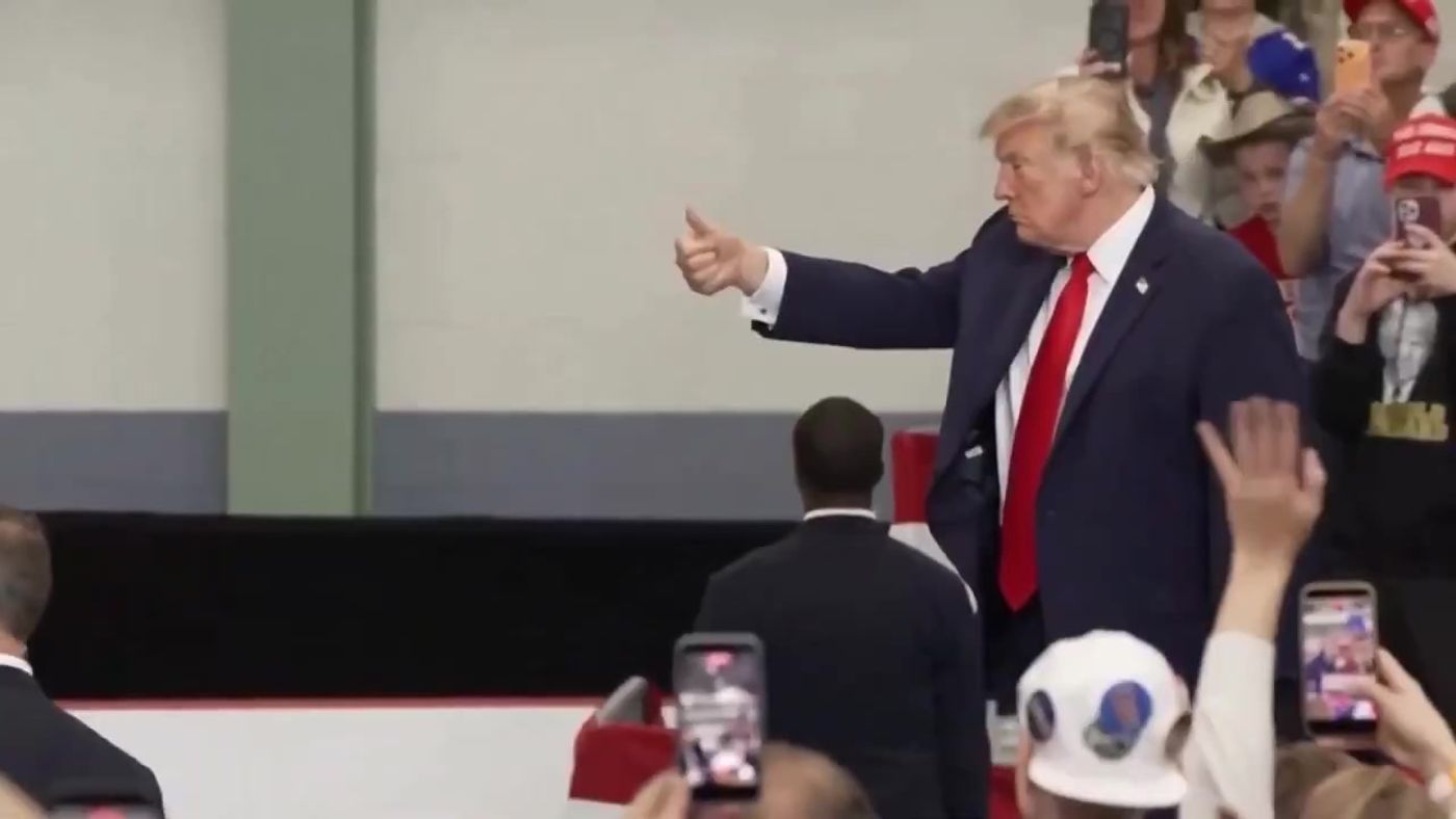 President Trump gives a thumbs-up to the Wasilla crowd during the Trump Dance Thank You Alaska moment, October 13, 2026 (still from Rapid Response 47 video)