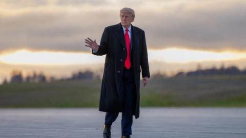 President Donald J. Trump disembarks Marine One and boards Air Force One at Joint Base Elmendorf-Richardson in Anchorage, Alaska, Tuesday, October 13, 2026, en route Harry Reid International Airport in Las Vegas, Nevada. (Official White House Photo by Molly Riley)