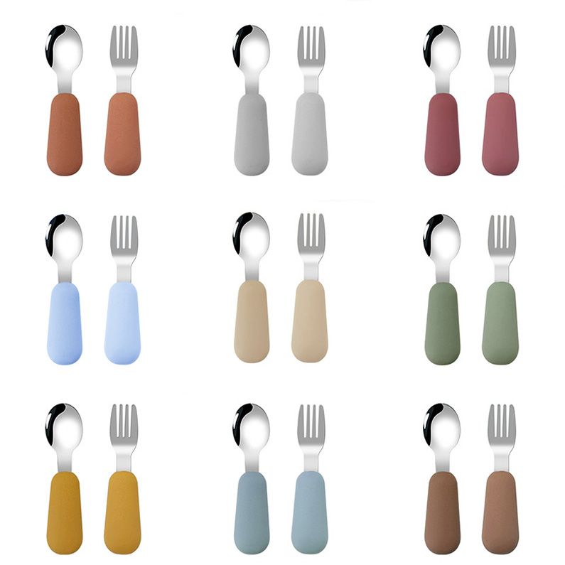 Dishwasher safe seamless baby flatware set for easy cleaning