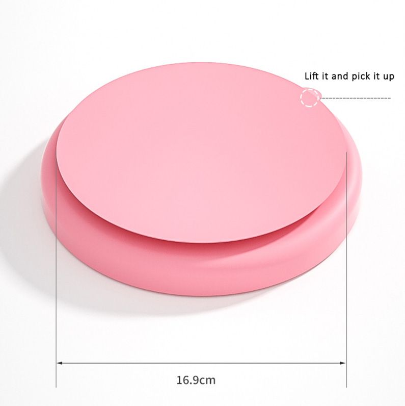 Strong non-slip suction base on silicone baby feeding plate