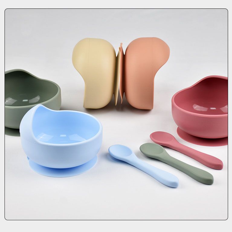 Unbreakable and soft BPA-free food grade silicone baby bowl