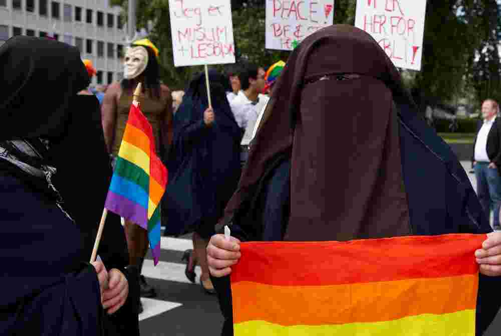 2008: Muslimske deltakere i homopraraden