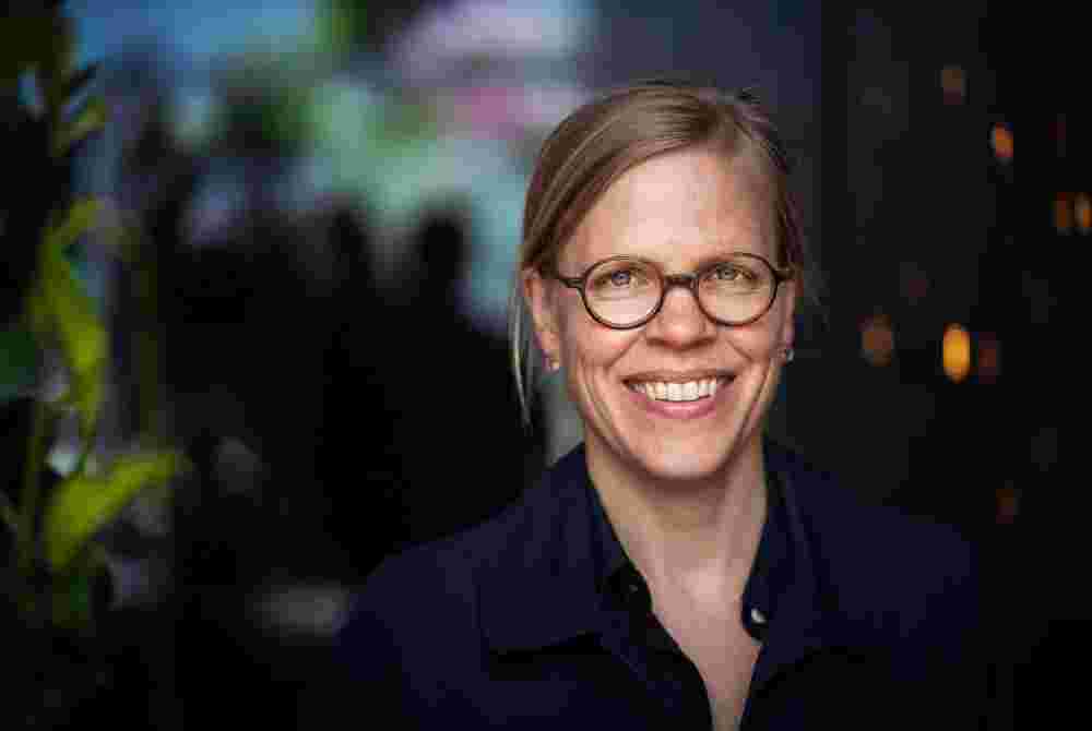 NTBs språkpris 2024 til Åste Dokka i Vårt Land