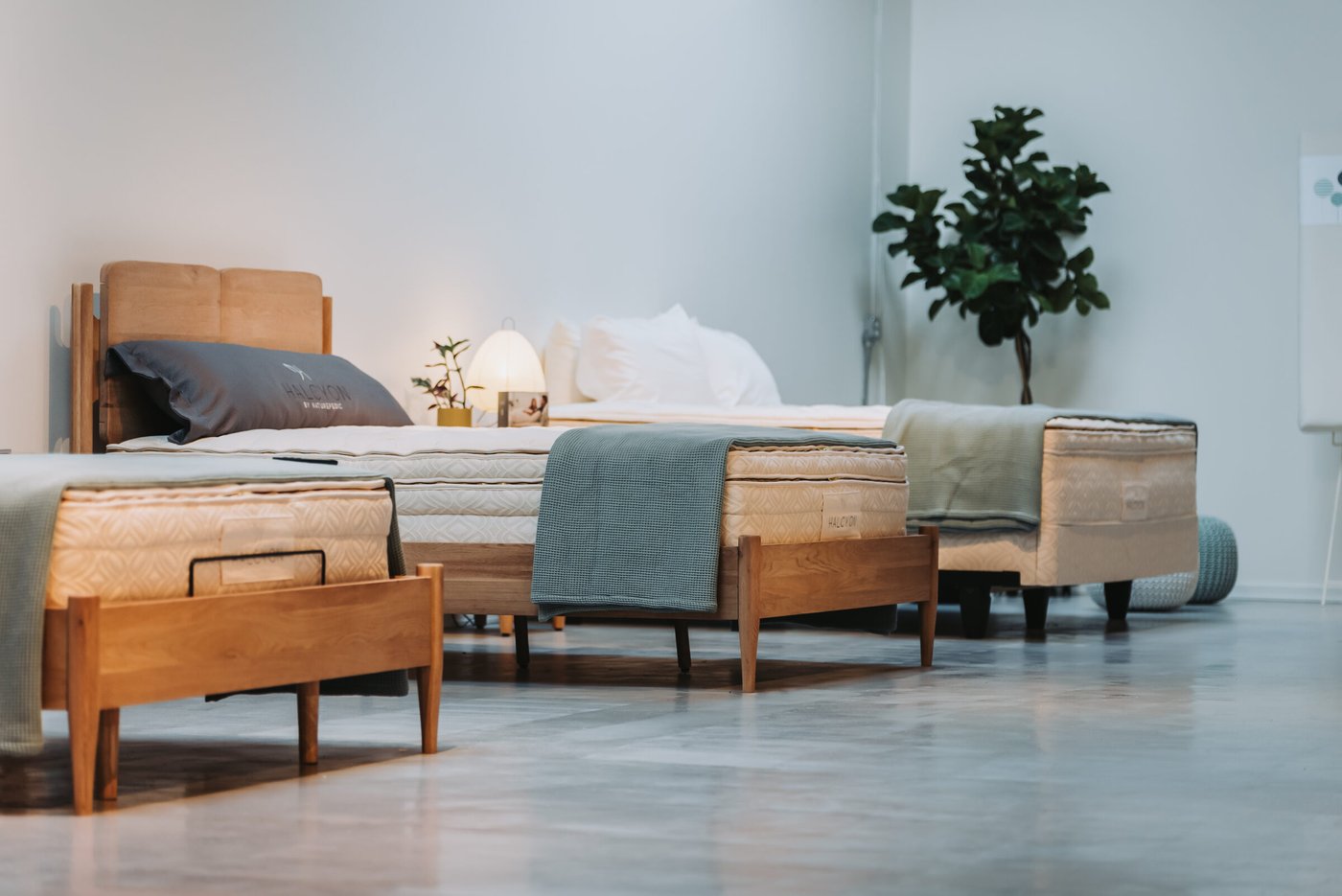 Product Showcase, NaturePedic — frame 6