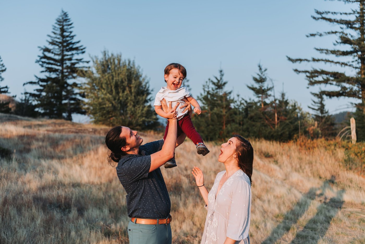 Bay Family @ Bogdanets Island — frame 4