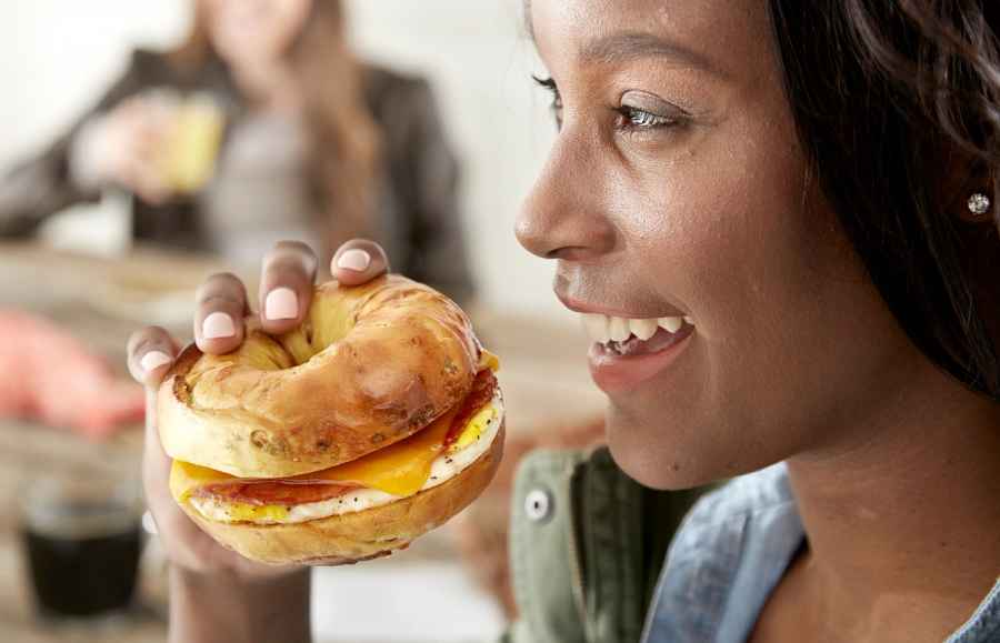 1K Fall bfastLTO2 ALT1, commercial photography for Bruegger's Bagels