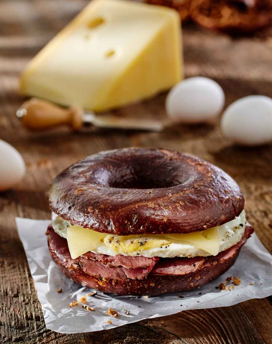 PastramiEggSwiss FreshCrackedEgg, commercial photography for Bruegger's Bagels
