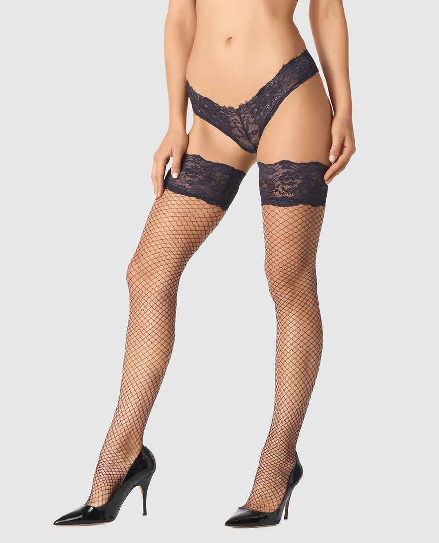 11121585 84L3, commercial photography for La Senza