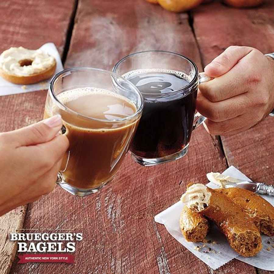 471767202 10161307219224125 6144779589279219009 n, commercial photography for Bruegger's Bagels