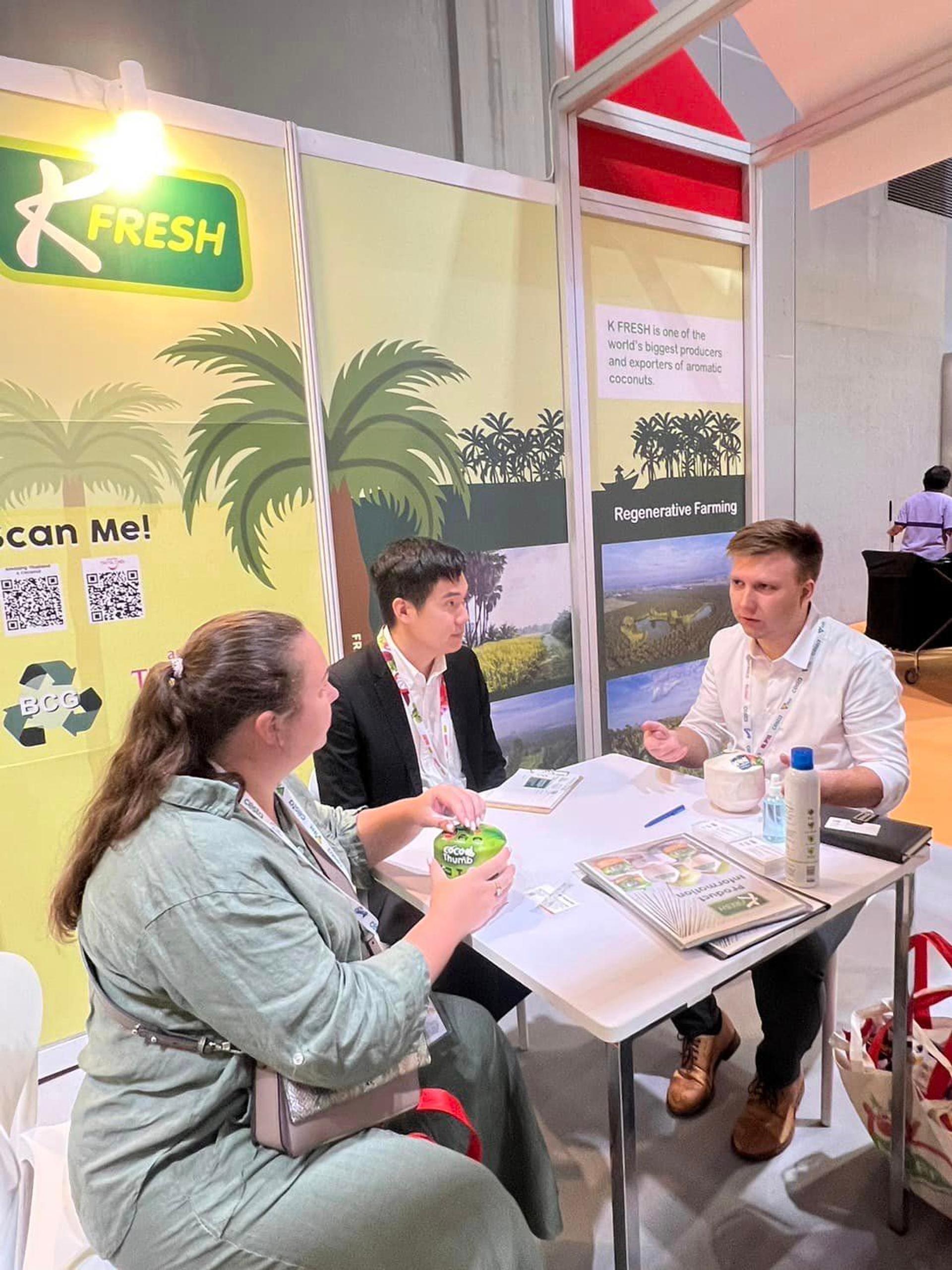 Communicate with K Fresh