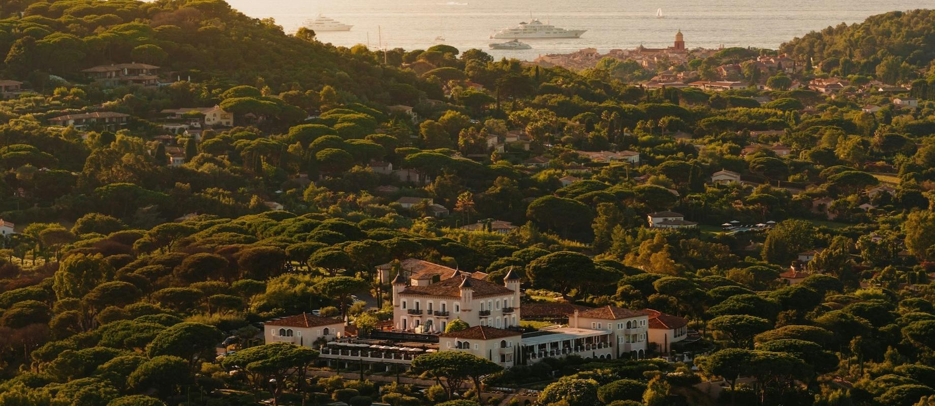 Château de la Messardière in the pines above Saint-Tropez, with the bay beyond