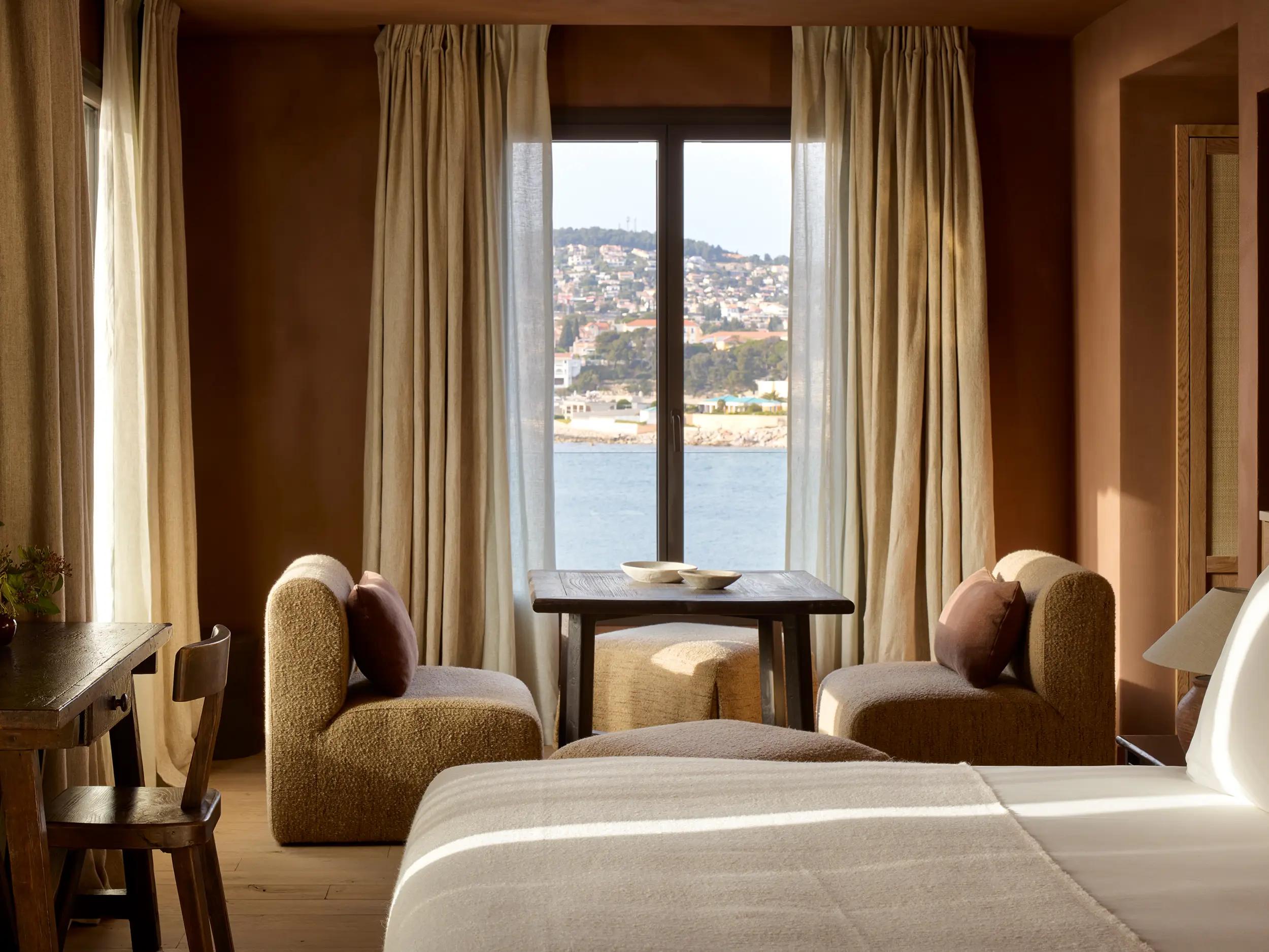 A suite on the Île de Bendor