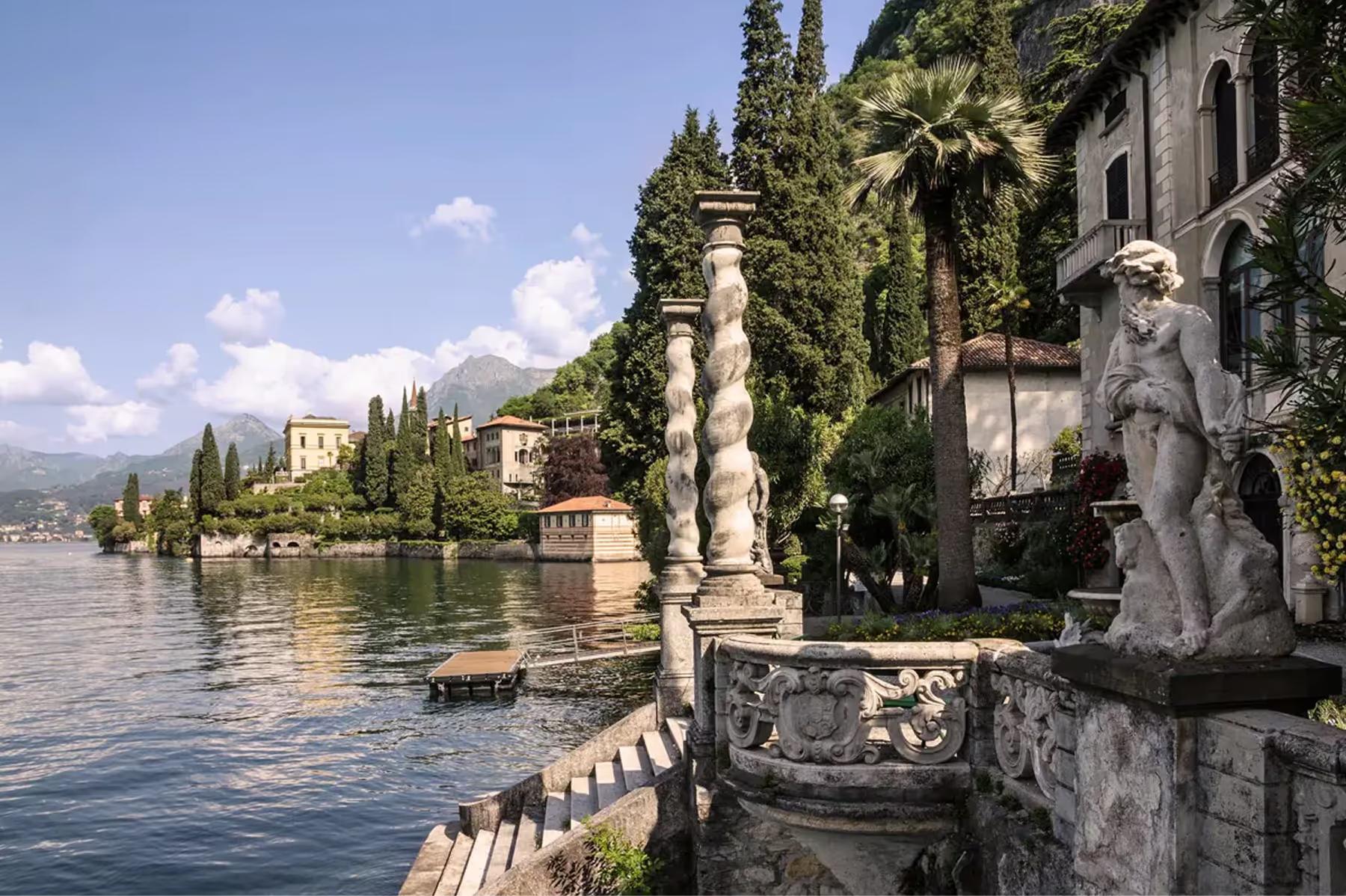 Grand Hotel Tremezzo: grand stone villa gardens with statuary and waterfront colonnade
