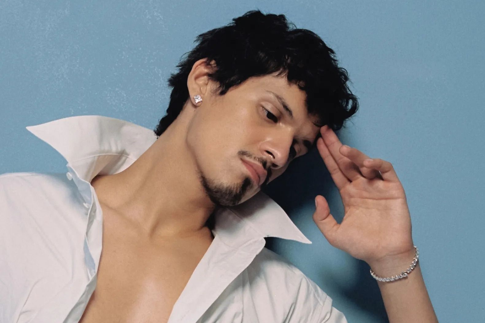 Omar Apollo Delivers a Memorable Tour Finale in San Diego