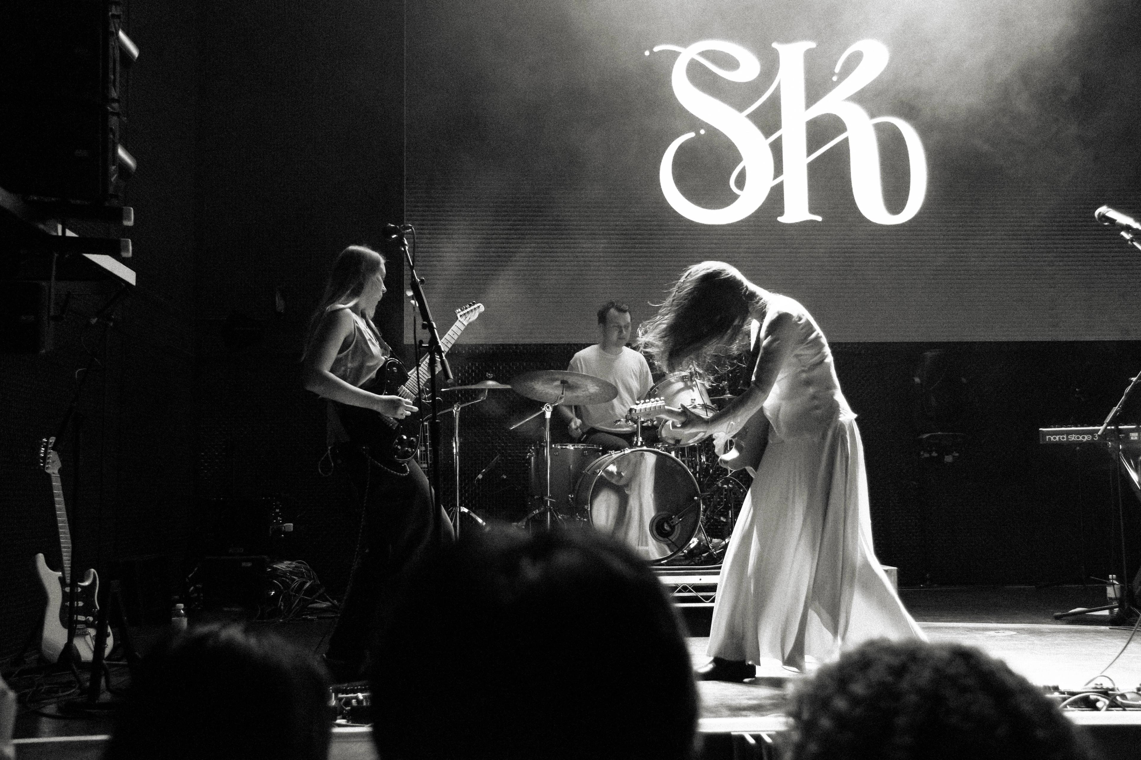 Sarah Kinsley: LIVE at the Music Box