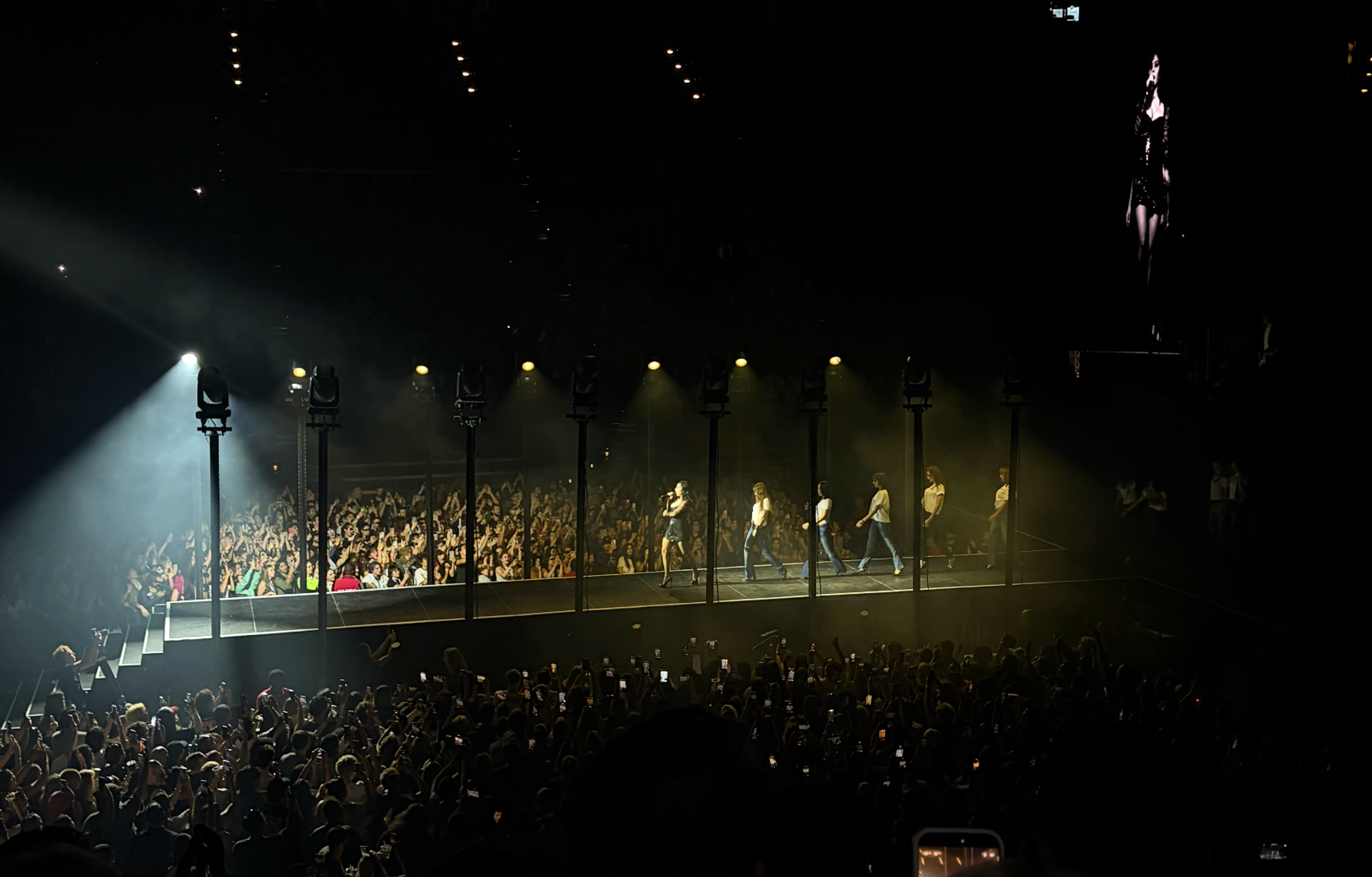 Charli XCX performing at Viejas Arena, © Julian Gonzalez