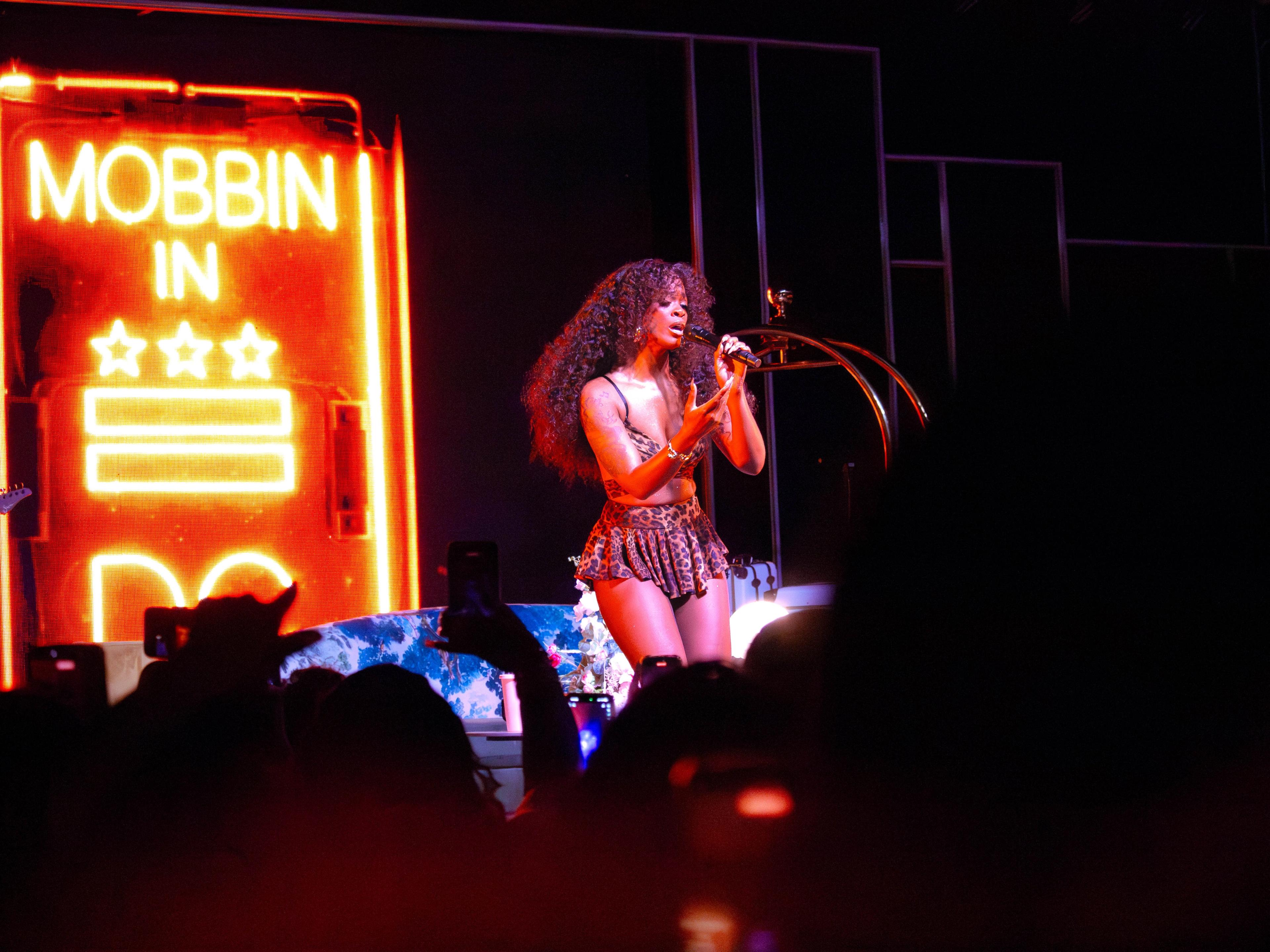 Ari Lennox