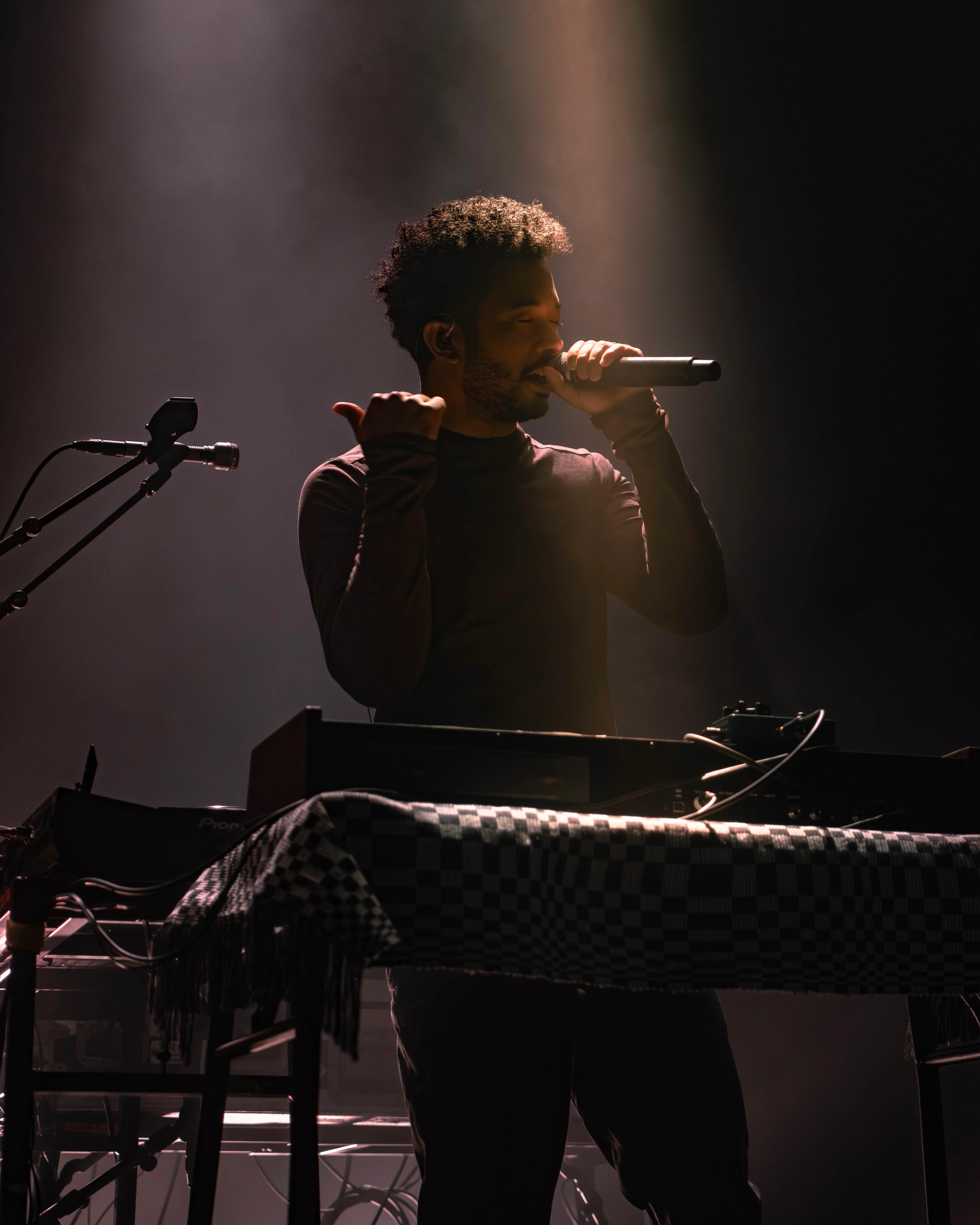 Toro y Moi