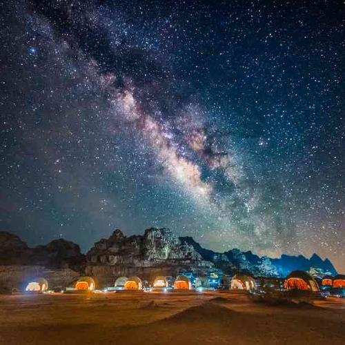 Camp under the stars in Wadi Rum and experience Jordan’s stunning desert landscapes Camp under the stars in Wadi Rum and experience Jordan’s stunning desert landscapes