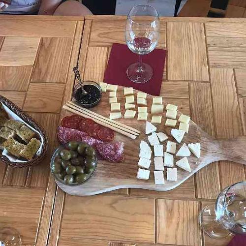 Enjoy a private tasting of organic Albanian wines in Berat Enjoy a private tasting of organic Albanian wines in Berat