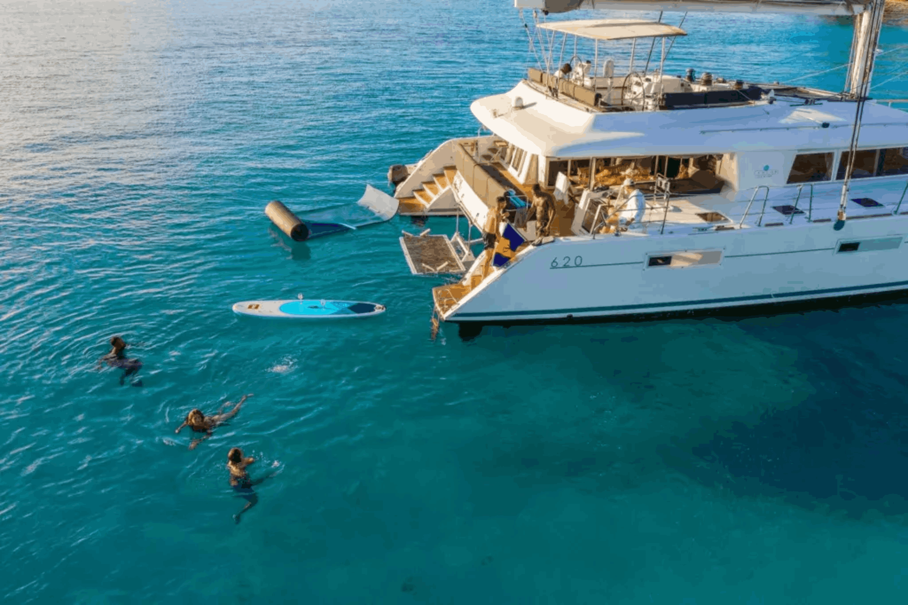 Luxury Catamaran, Snorkel and Dining Experience