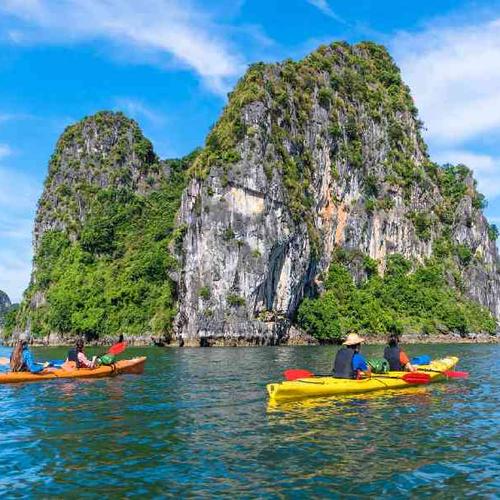 Kayak through the lesser-known Bai Tu Long Bay Kayak through the lesser-known Bai Tu Long Bay