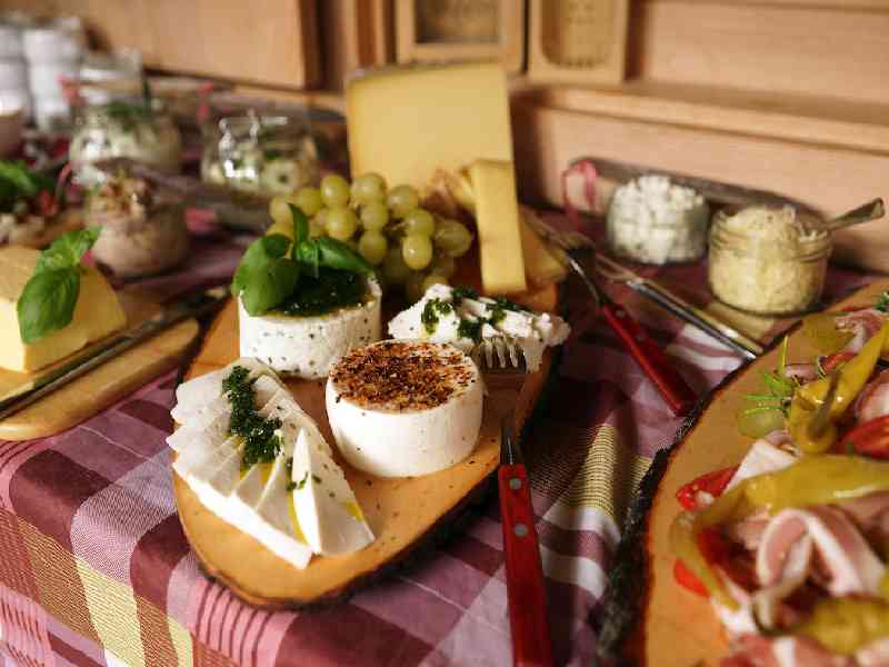Culinary Experiences
