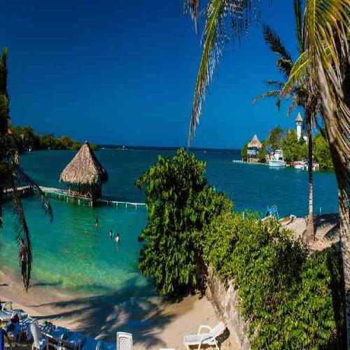 Island hop the tropical Rosario Islands by private boat Island hop the tropical Rosario Islands by private boat
