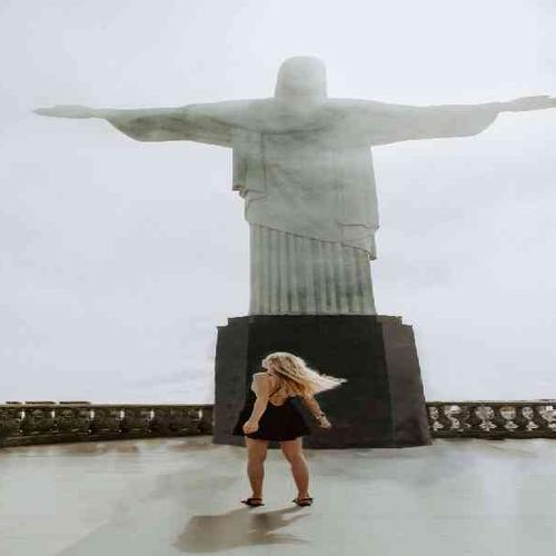 Discover iconic landmarks and breathtaking views from Christ the Redeemer to the beaches of Ipanema and Copacabana. Discover iconic landmarks and breathtaking views from Christ the Redeemer to the beaches of Ipanema and Copacabana.