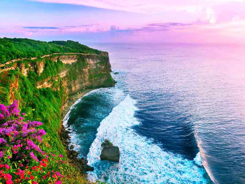 Uluwatu Coastal Experience