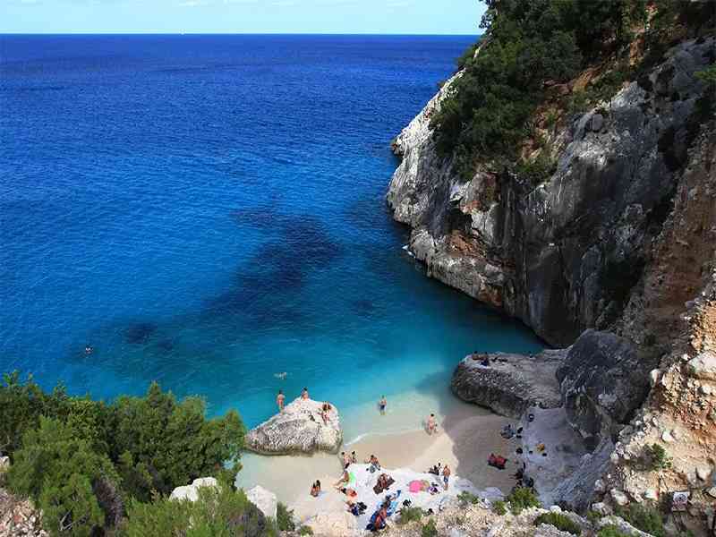 Cruise Crete’s stunning coastline, swim in turquoise waters, and relax on hidden Mediterranean beaches.