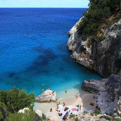 Cruise Crete’s stunning coastline, swim in turquoise waters, and relax on hidden Mediterranean beaches. Cruise Crete’s stunning coastline, swim in turquoise waters, and relax on hidden Mediterranean beaches.