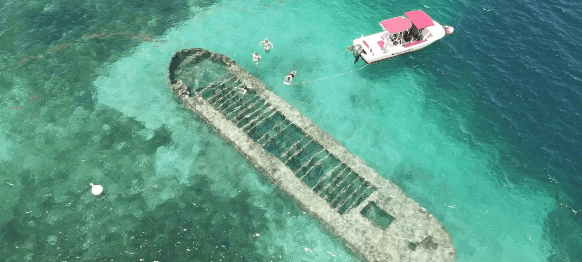Boat Tour with Lunch in the Water in Guadeloupe Lagoon Boat Tour with Lunch in the Water in Guadeloupe Lagoon