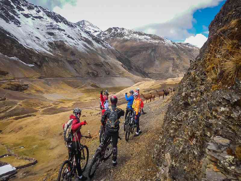 Mountain bike through the Sacred Valley visiting ancient Inca sites