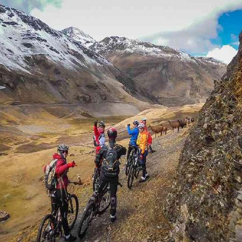 Mountain bike through the Sacred Valley visiting ancient Inca sites Mountain bike through the Sacred Valley visiting ancient Inca sites
