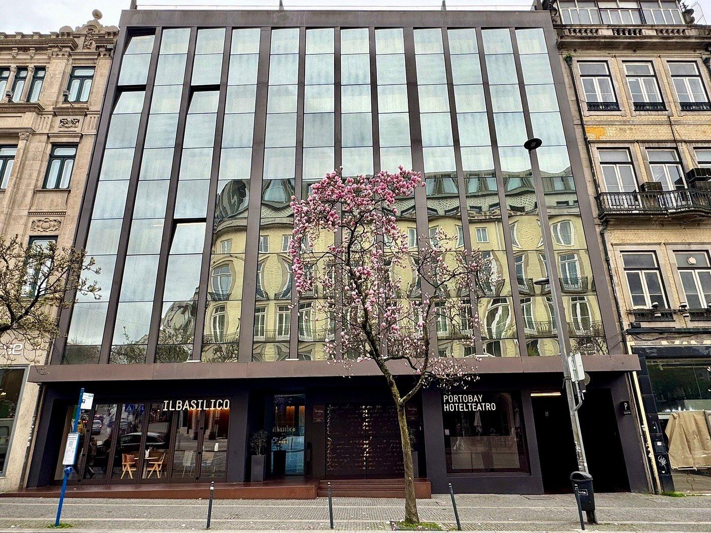 Exterior of PortoBay Teatro, Porto
