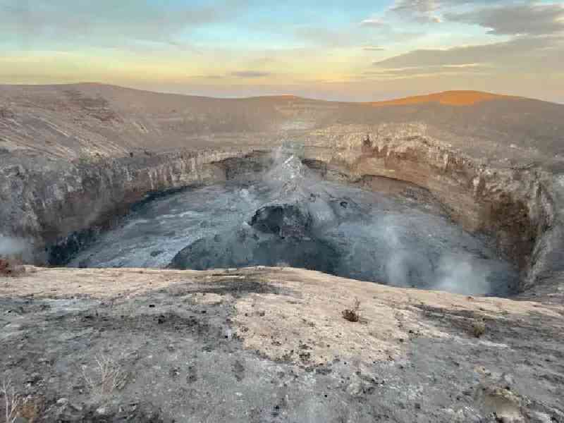 Witness breathtaking landscapes, from endless savannahs and volcanic craters to stunning African sunsets under the stars.