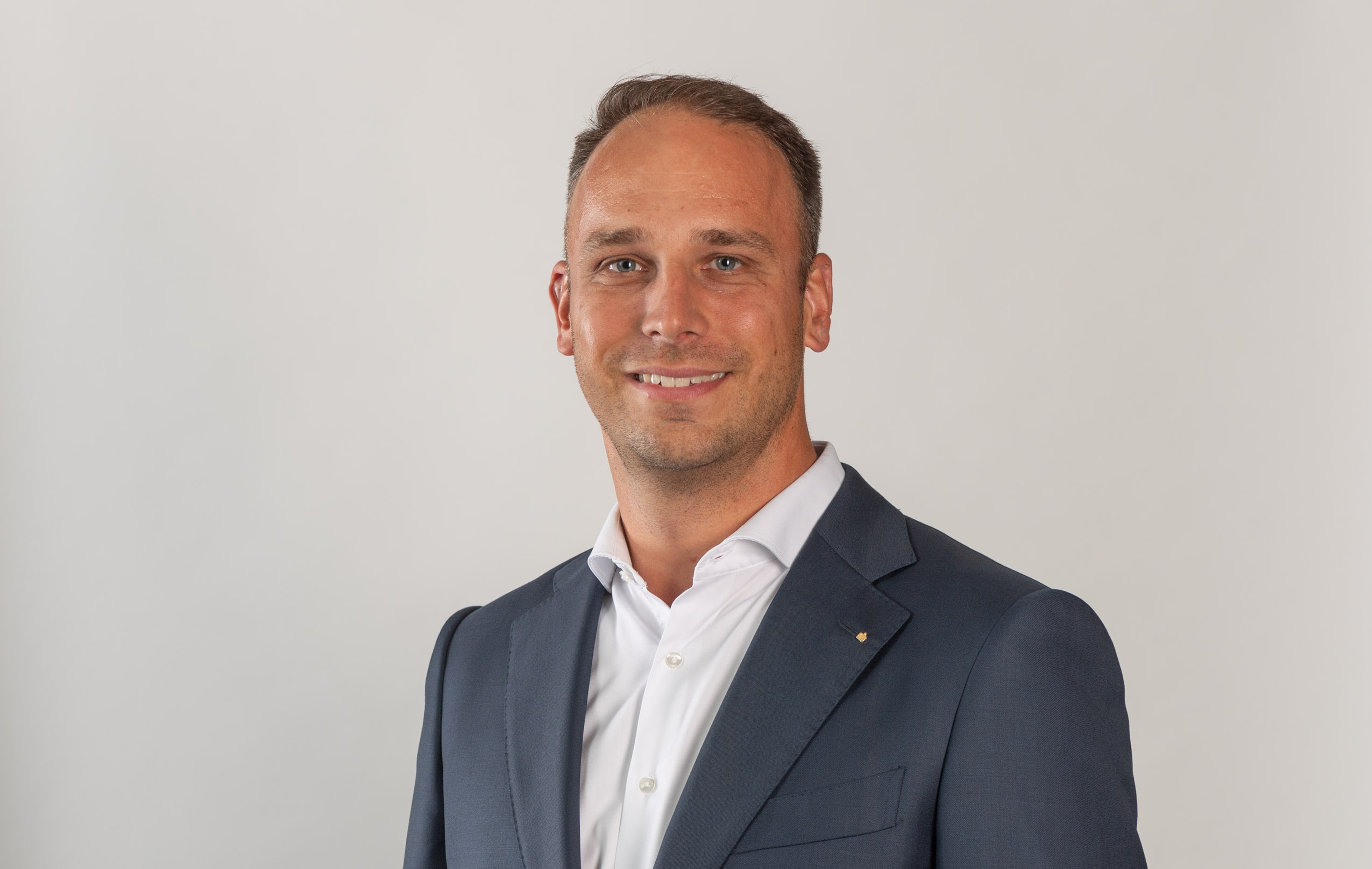 Portrait von Fabian Winkler, Vorstand der Sparkasse Osnabrücl