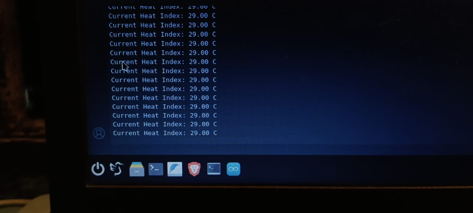 Pushing raw data to the terminal. 29°C ambient dry heat, straight from the silicon.