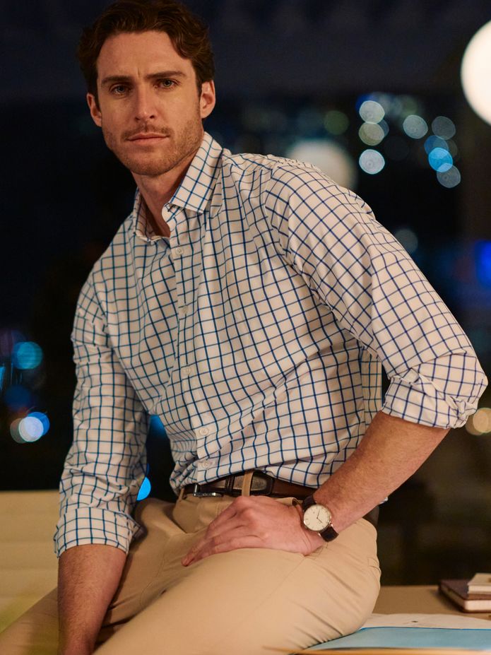 The Navy Lavelle Blazer displayed on a white background.
