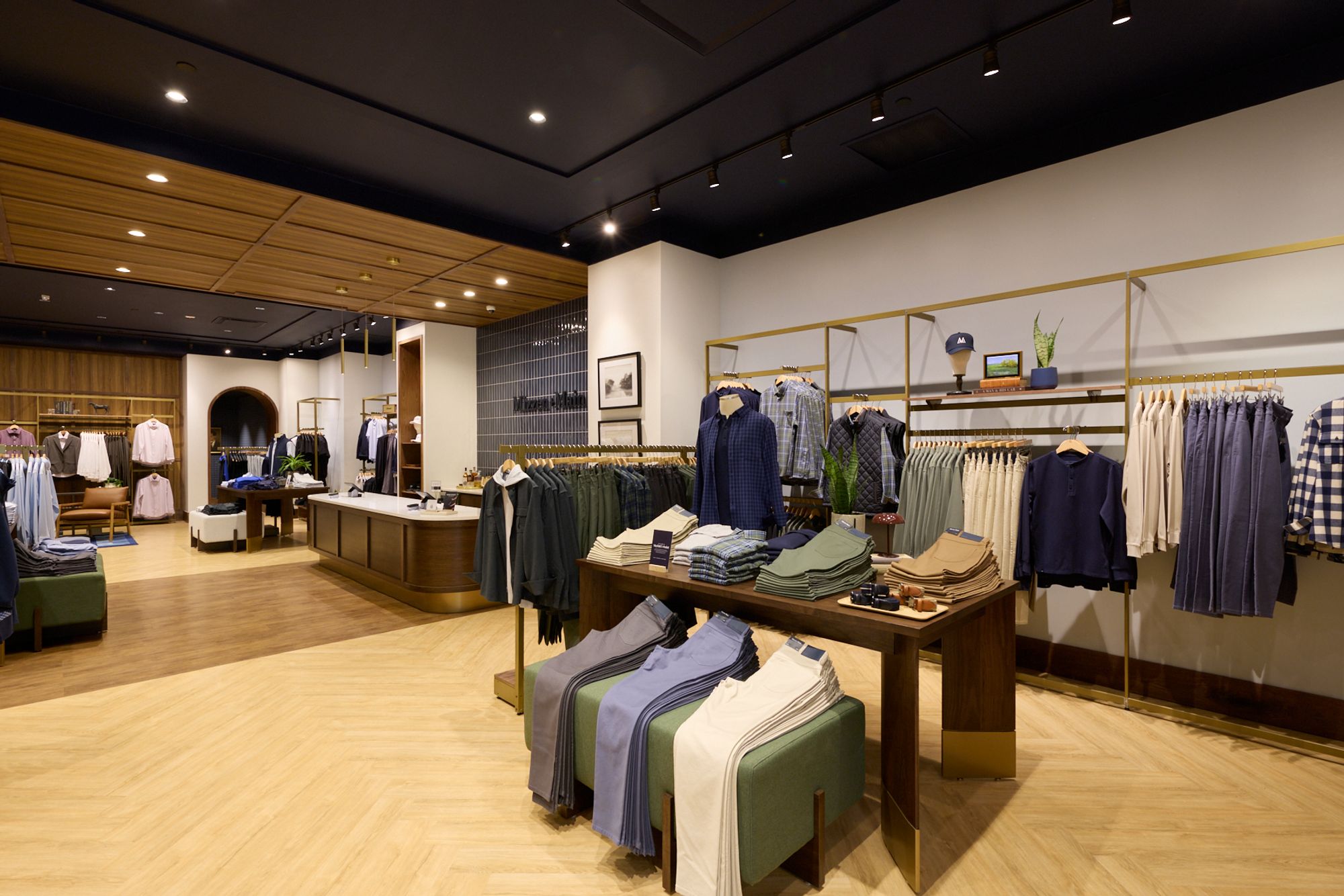 Drop Your Pants (Off)