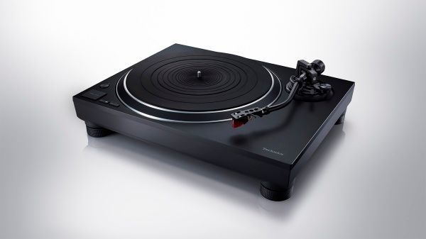 Technics SL-1500C direktdriven skivspelare i svart