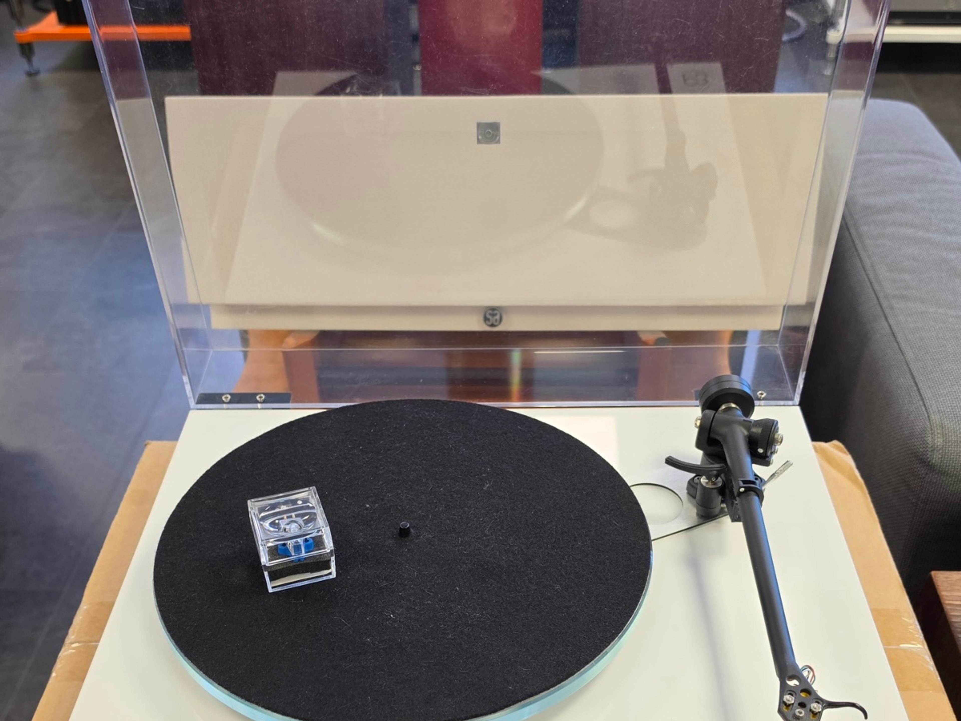 Rega Planar 3 med TT-PSU