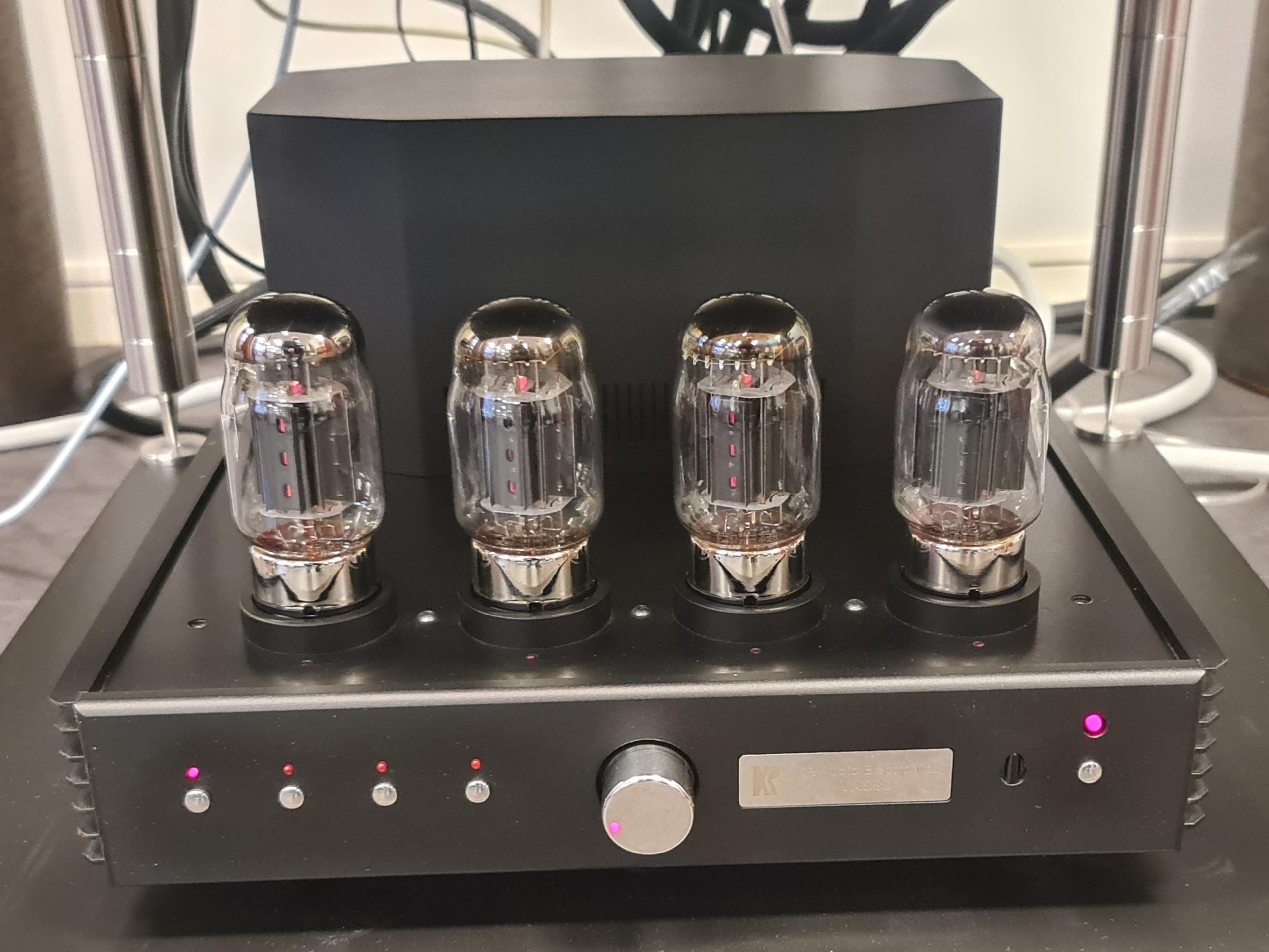 KR Audio VA 880
