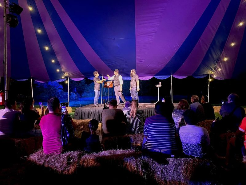 Orlando magician Terry Ward performs mind-blowing magic shows nightly at Leu Gardens’ Halloween in the Gardens.