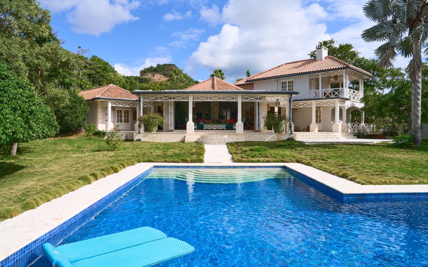 Rolling Reef Villa