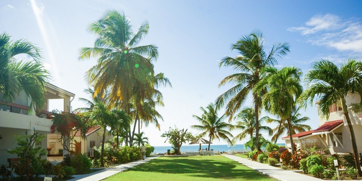 Antigua Village 12