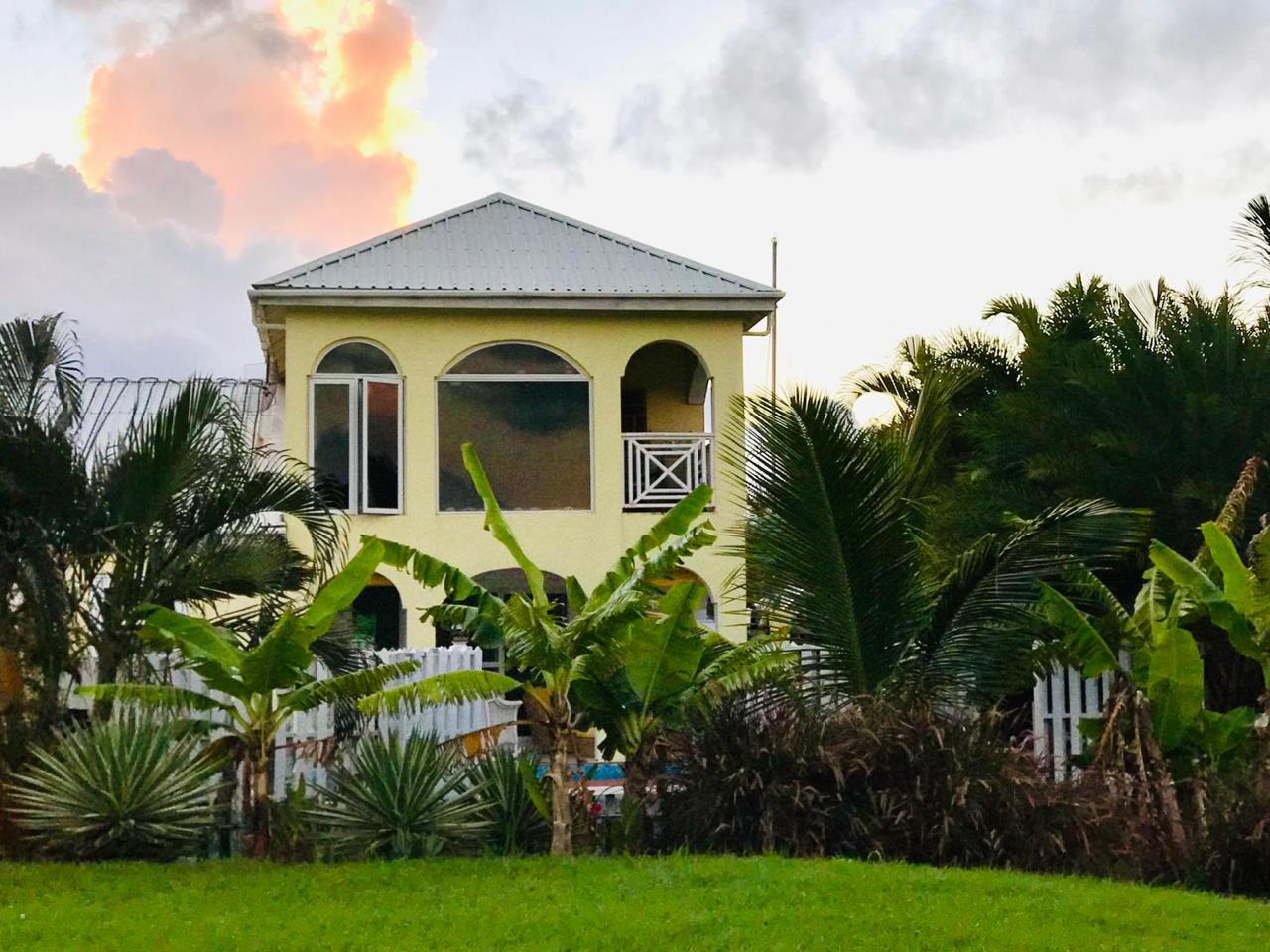 Villa 320 Jolly Harbour