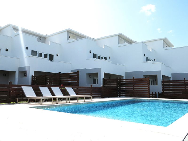 Harbour Island Townhouses