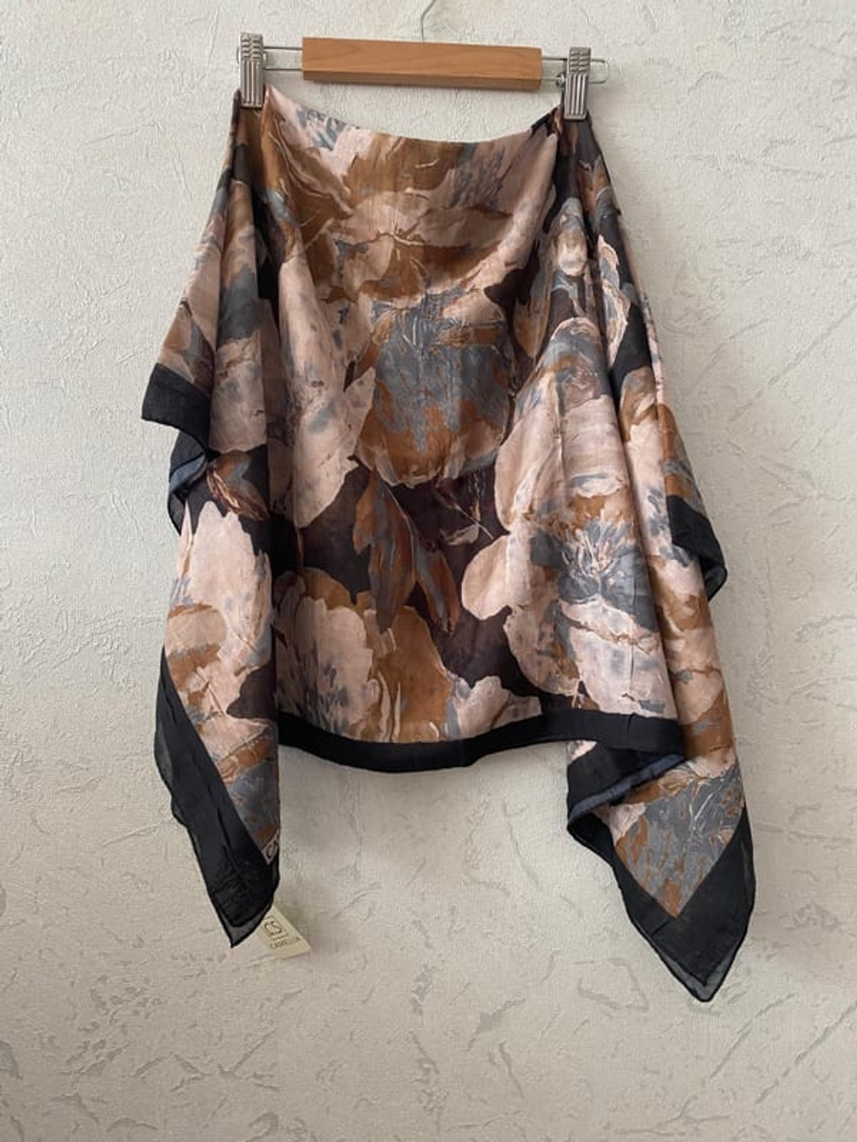 Aura Kraş Eşarp - Siyah Bej 